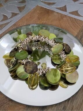 MOP Neon Peridot Green Fashion Stretch Bracelet from London
